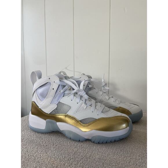 Jordan Jumpman Two Trey New Women's Size 9 Shoes White/Metallic Gold Nike - Picture 7 of 14